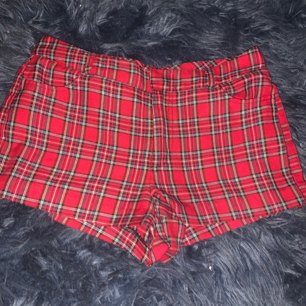 PLAID SHORTS